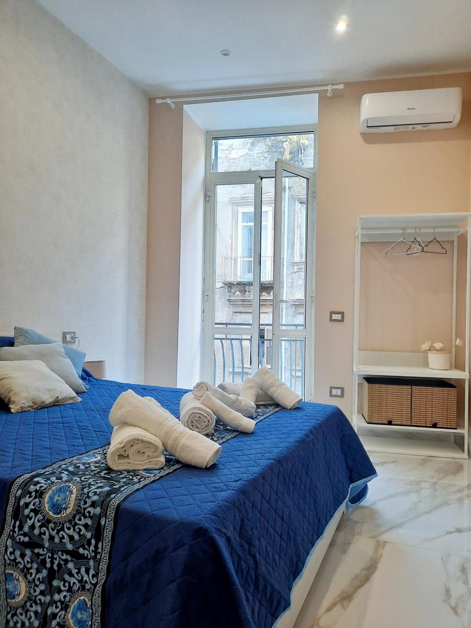 Re Ferdinando Apartment Naples Luaran gambar
