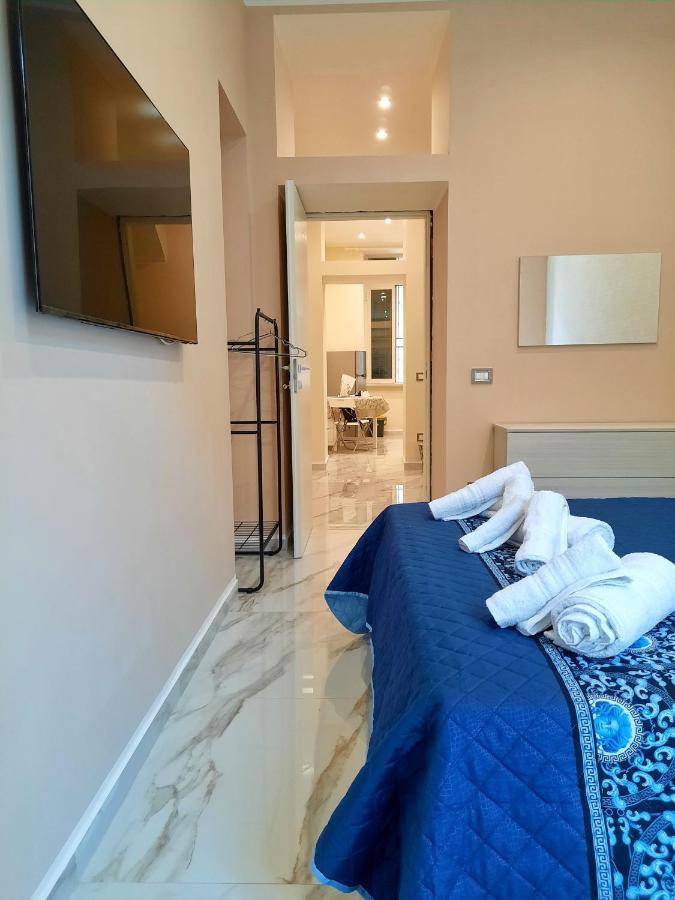 Re Ferdinando Apartment Naples Luaran gambar