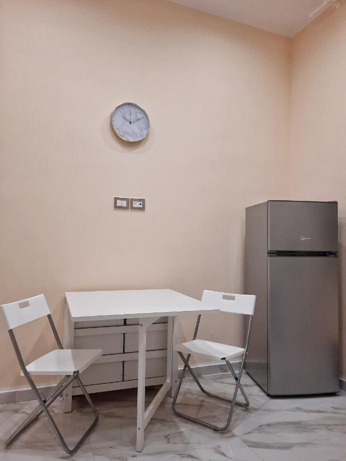 Re Ferdinando Apartment Naples Luaran gambar