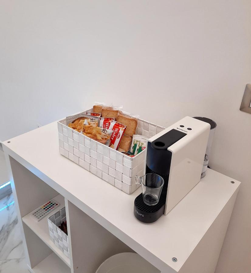Re Ferdinando Apartment Naples Luaran gambar